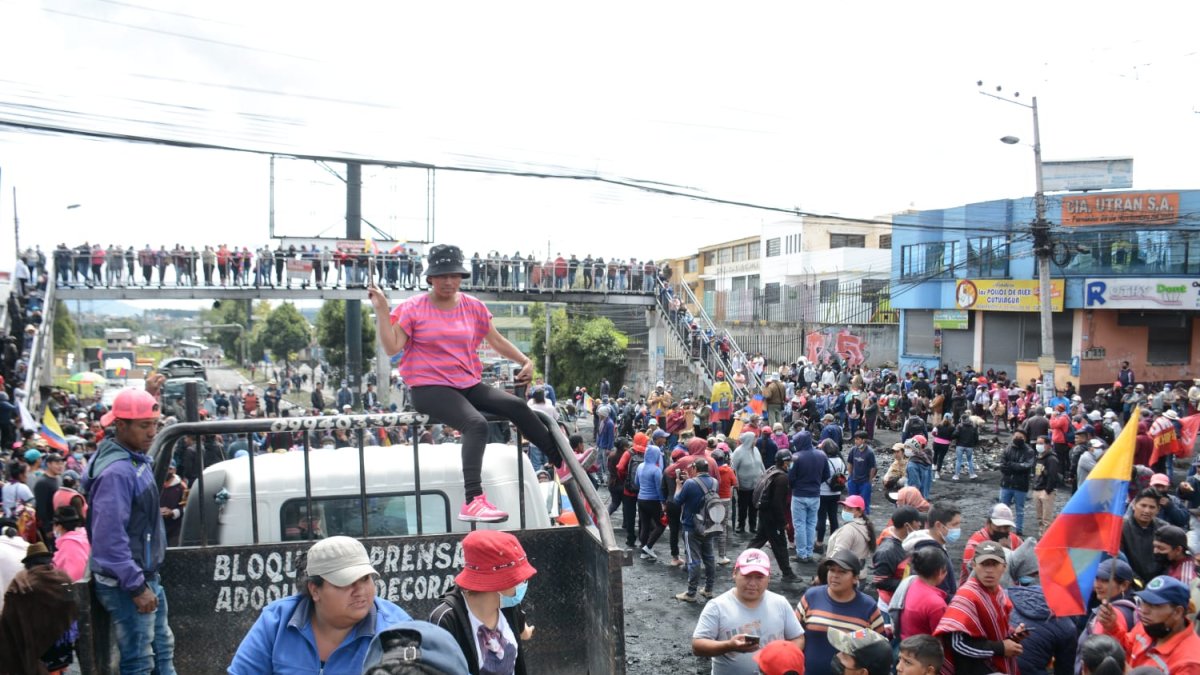Quito. En el sur de Quito, cientos de indígenas y campesiones llegaron este lunes 20 de junio de 2022 para protestar contra el gobierno.