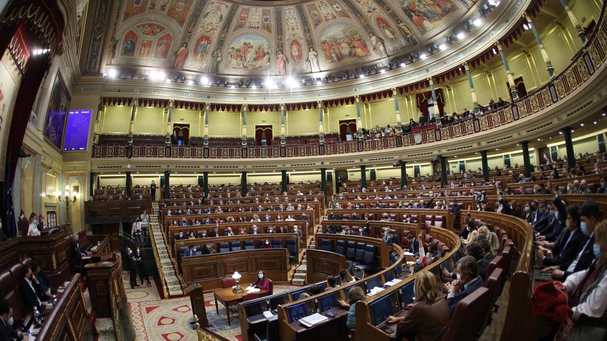 Vista del hemiciclo durante un Pleno del Congreso de los Diputados en Madrid