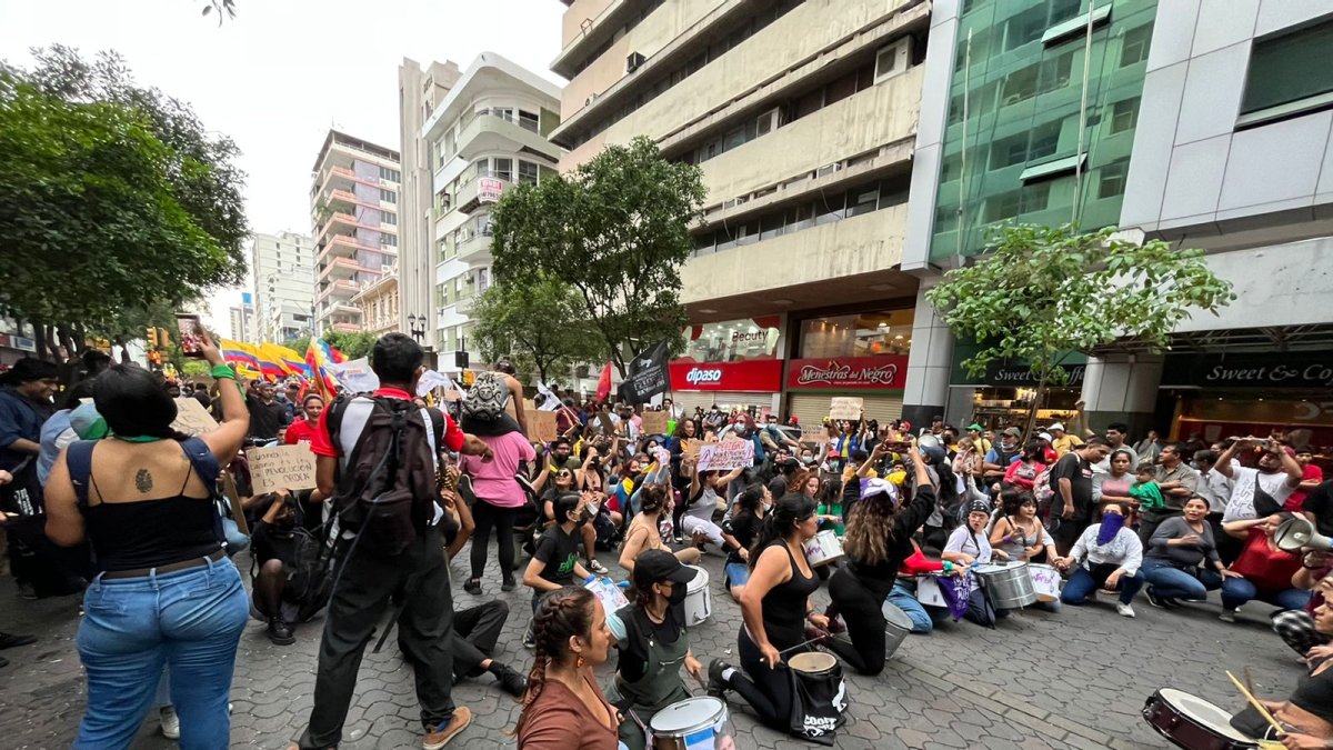 Más de seis grupos sociales participaron de las marchas por el centro de la ciudad