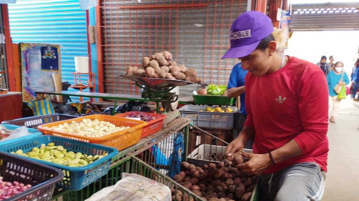 En algunos centros de abastos no se registró mayor movimiento de comercialización de víveres, en algunos no hubo venta.