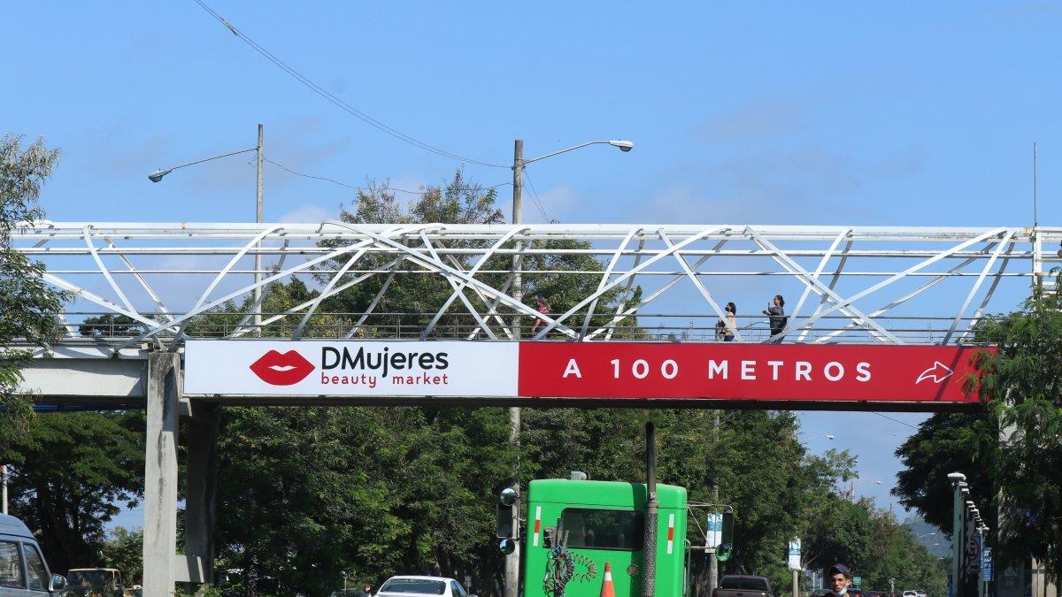 Arteria. Al menos dos de estas estructuras se levantan en vía a la costa.