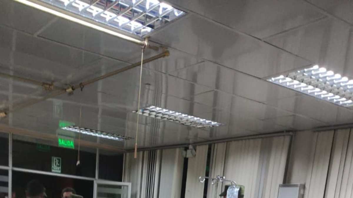 Afectación. Los militares fueron heridos cuando trataron de evitar un bloqueo.