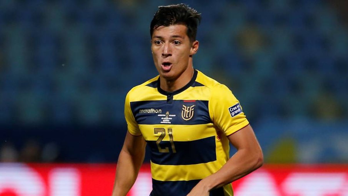 Alan Franco es uno de los fijos en el proceso de la Tri con Gustavo Alfaro.