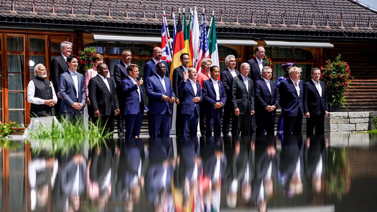 Foto de familia de los asistentes al G7 en Kruen, Alemania.
