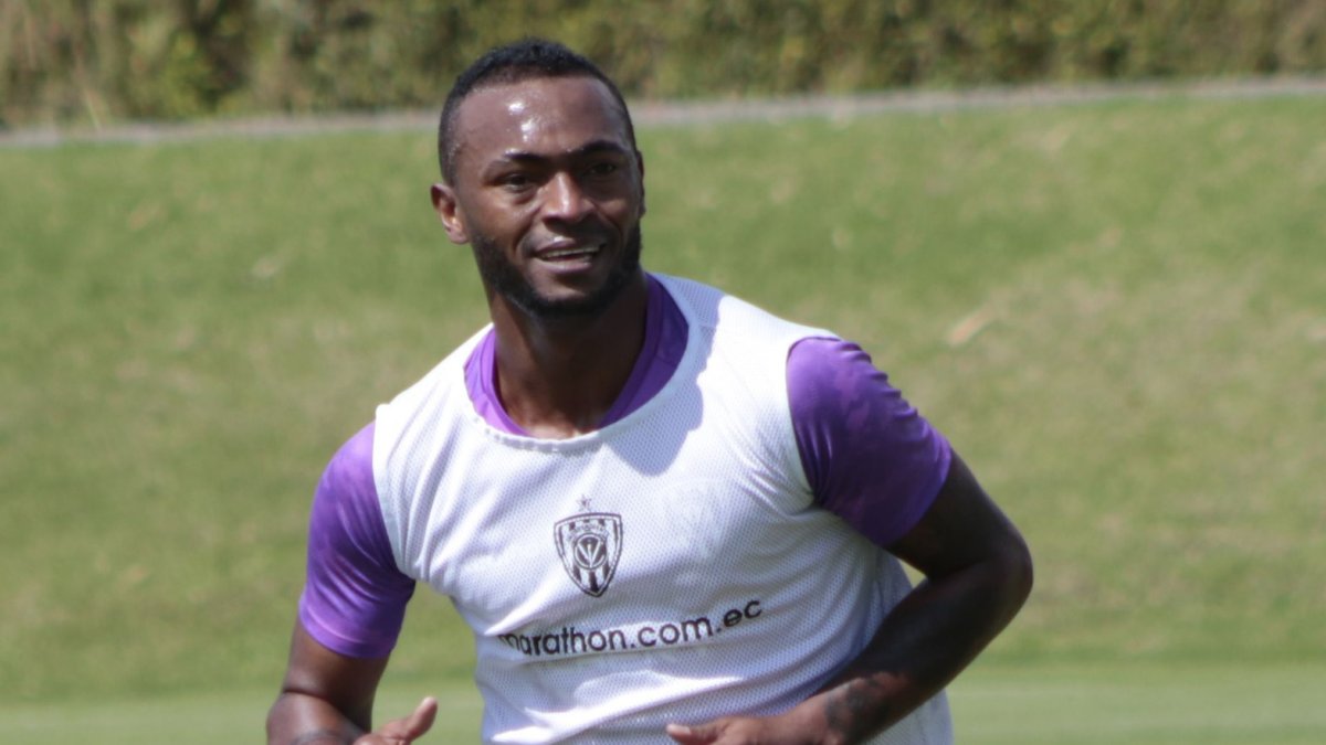 Pedro Pablo Perlaza no se quedará en Delfín porque tiene otro contrato