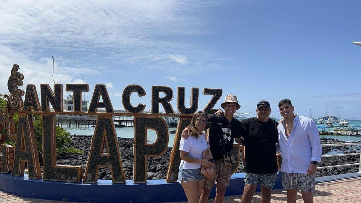 Las fotos de Piero Hincapié en Galápagos causaron sensación entre sus seguidores.