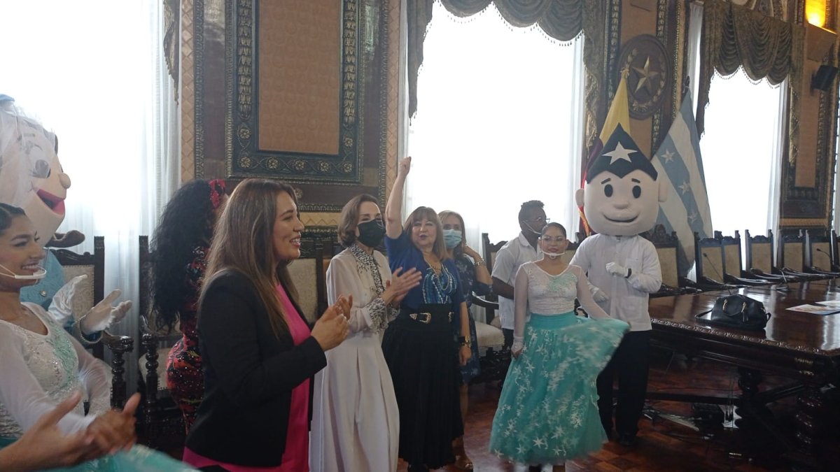 Gloria Gallardo, presidenta de la Empresa Pública de Turismo, detalló que la inversión es de $408.493