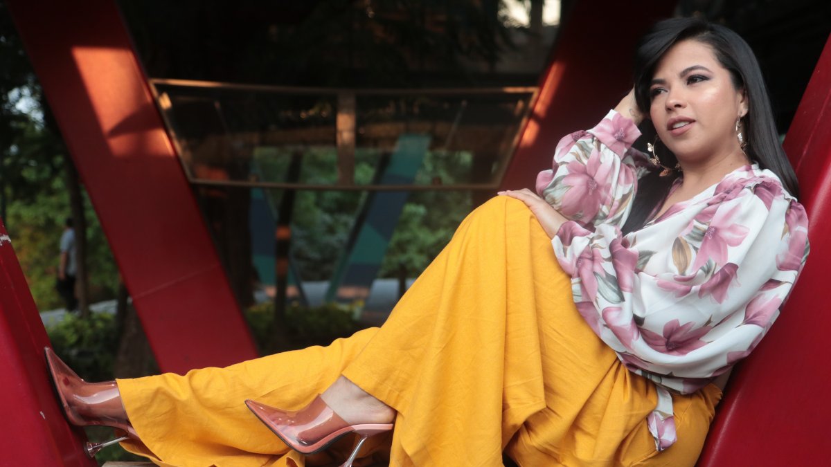 Nacida en Chone, vino a los 14 años a Guayaquil.