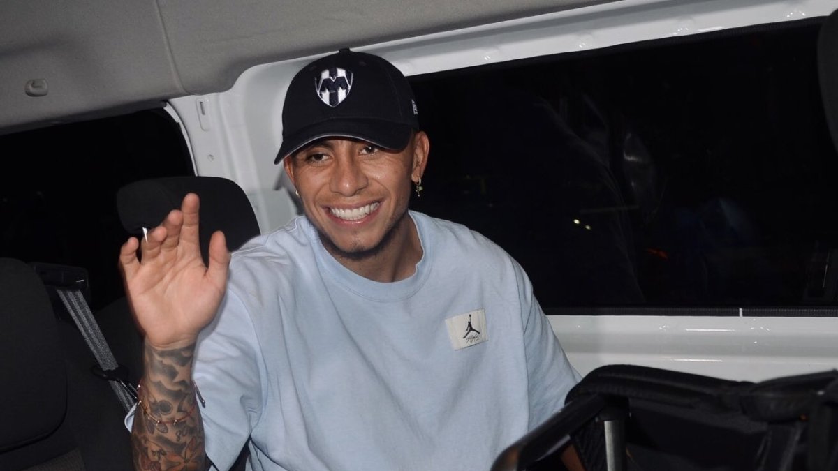 El nuevo jugador del Monterrey llegó a México y está listo para su nuevo desafío.