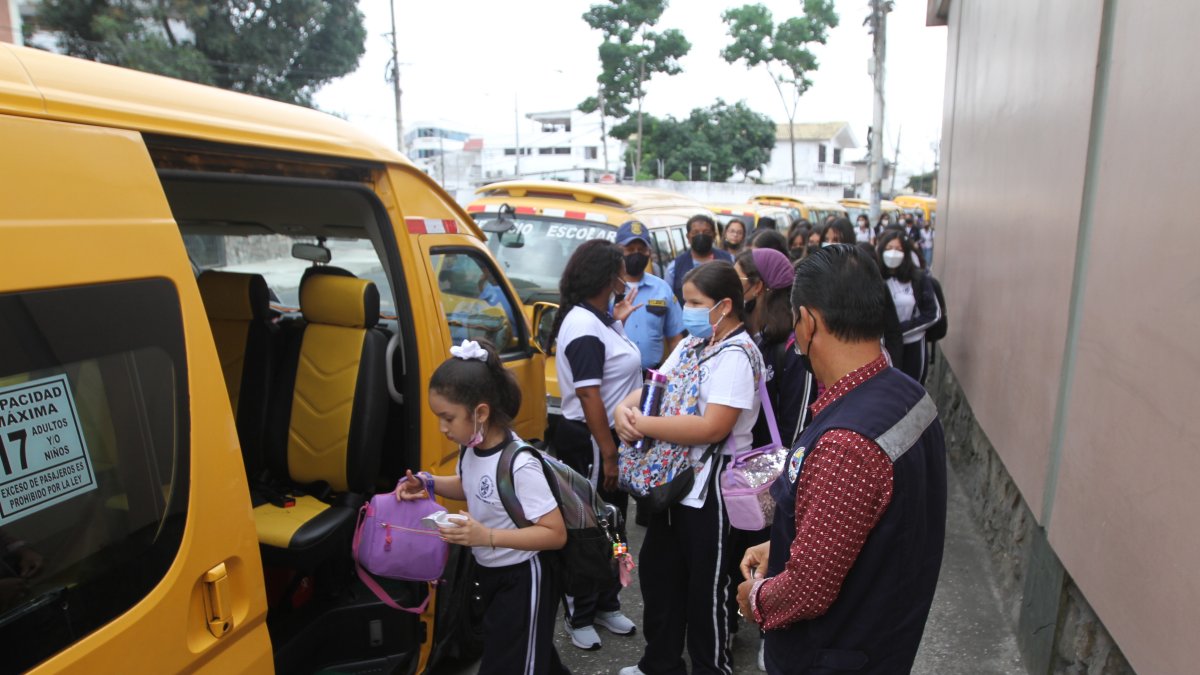 En varios colegios también se han tomado precauciones para velar por la seguridad de los escolares.