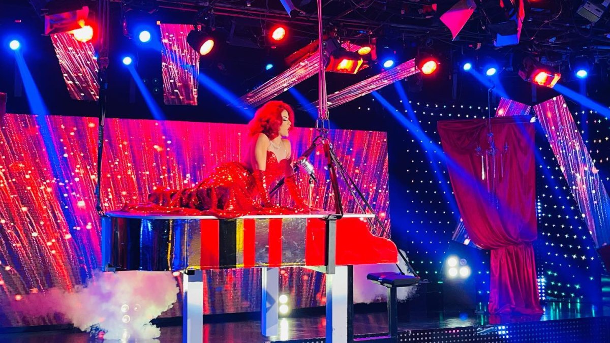 Kimberly en el espacio de TC.