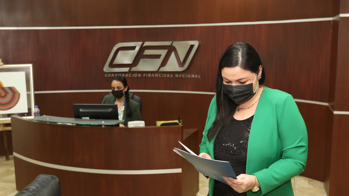 Las solicitudes y las gestiones de crédito se hicieron en las oficinas de Guayaquil y Quito.