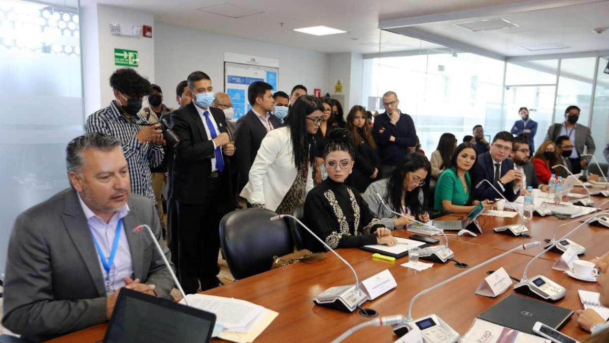 El lunes fue la audiencia de pruebas de cargo y descargo por la denuncia presentada contra Guamaní. La acusan de haber mocionado una consulta a la Corte Constitucional.