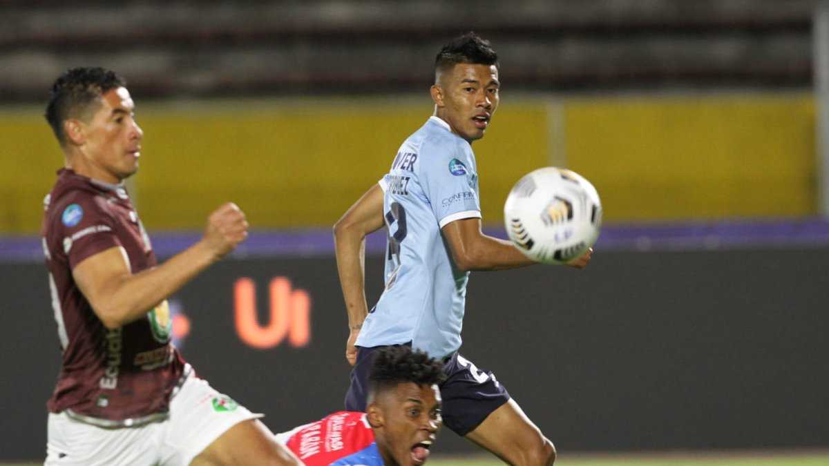 Arón Rodríguez abrió el marcador a los ocho minutos del primer tiempo.