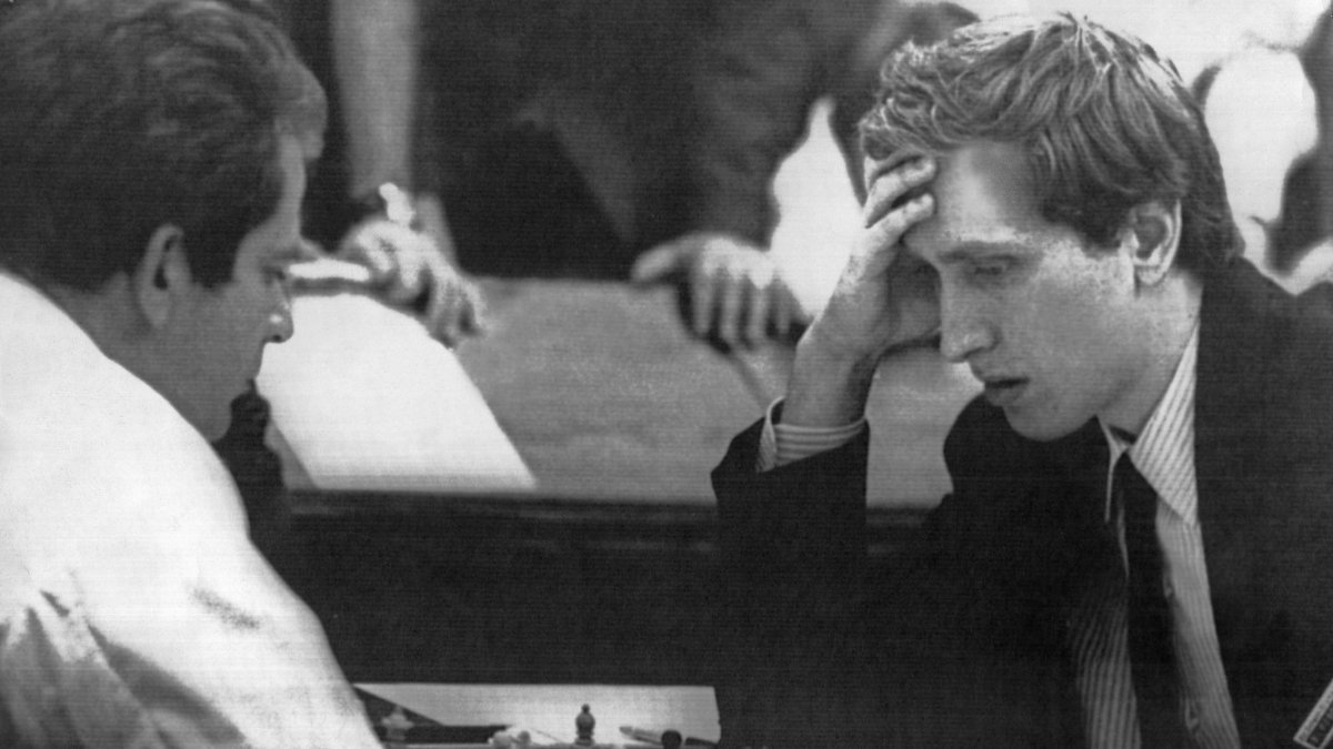 Los aficionados al ajedrez se multiplicaron exponencialmente en todo el mundo y los gobiernos de las dos superpotencias esperaban con ansiedad el resultado de cada juego.