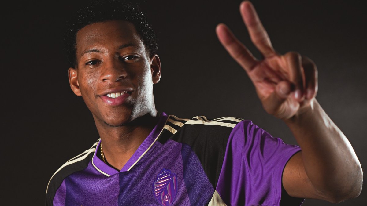 Gonzalo Plata, jugador ecuatoriano del Real Valladolid, no podrá conducir por dos años