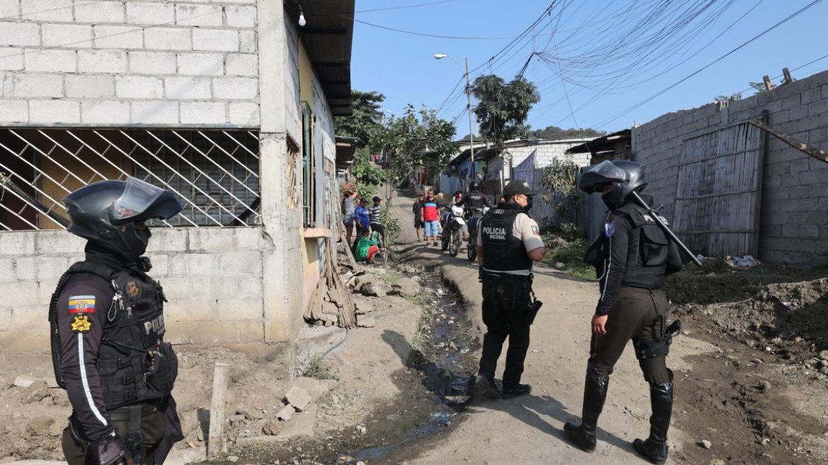 A partir de este hecho violento, la zona permanece con presencia policial.