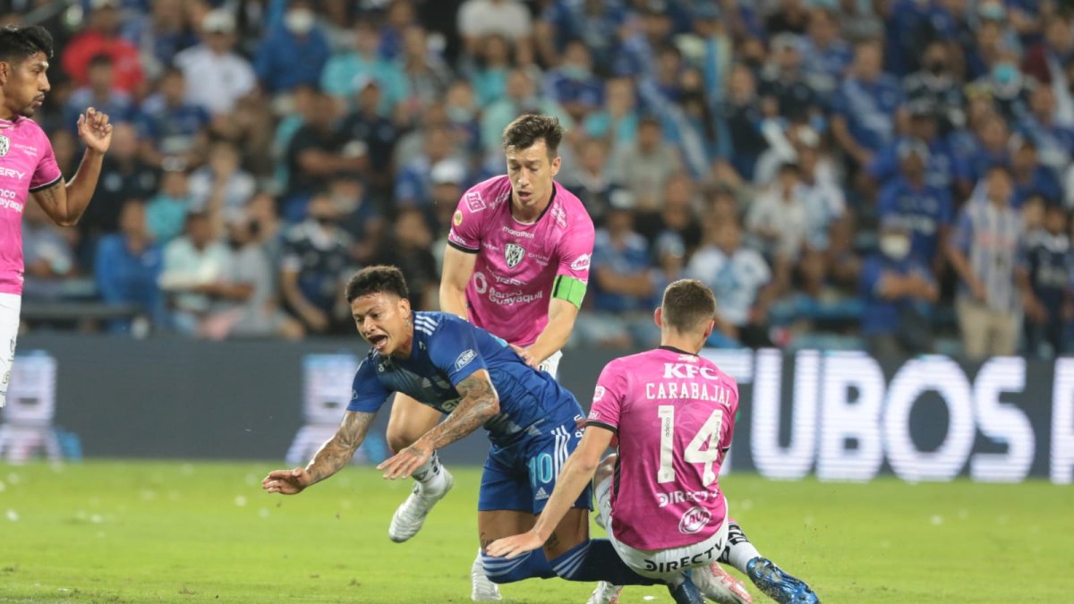 Emelec no pudo quedarse con los tres puntos en casa contra Independiente del Valle.