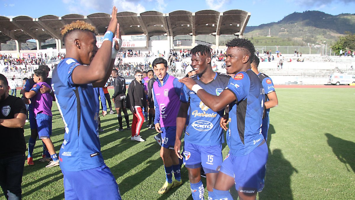 Ibarra, 2 de julio de 2022, En el estadio OlÃmpico Ciudad de Ibarra, se enfrentan el Imbabura vs Guayaquil City,
CortesÃa Federación Ecuatoriana de Futbol / API