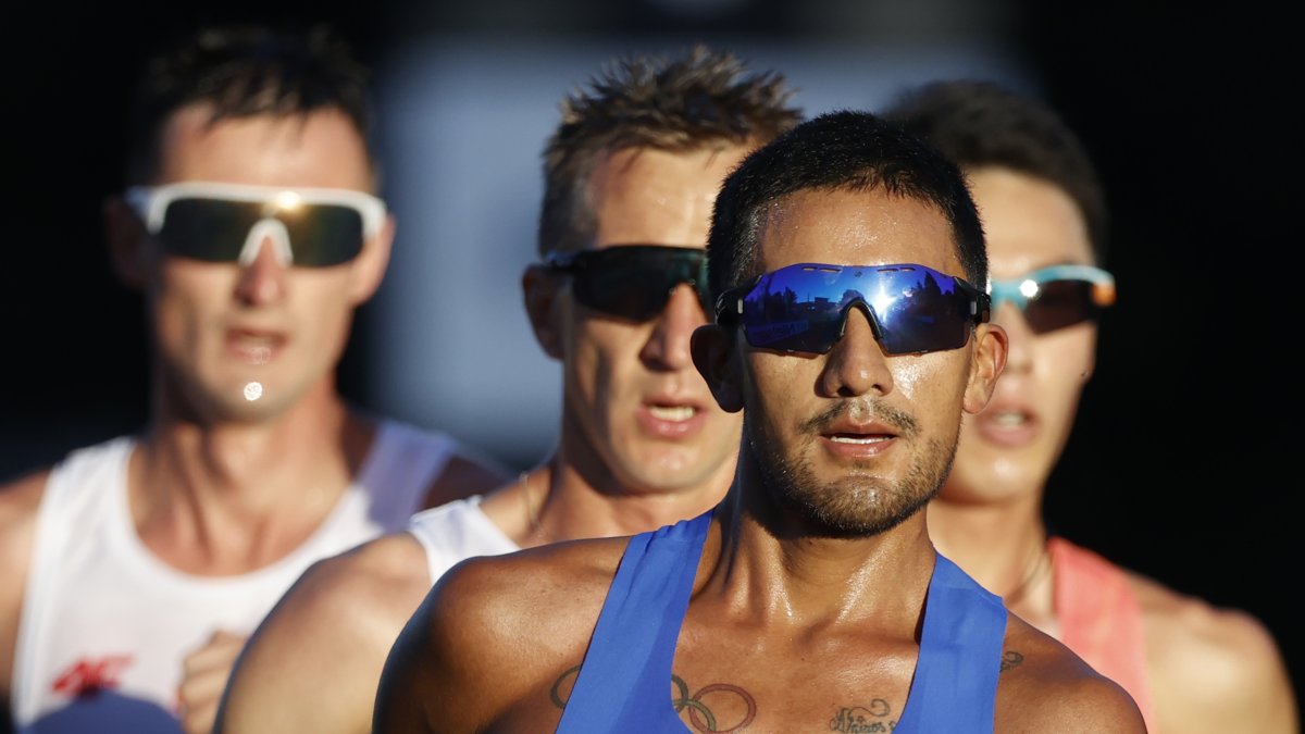 Daniel Pintado, marchista ecuatoriano, en la prueba de los 35 kilómetros.
