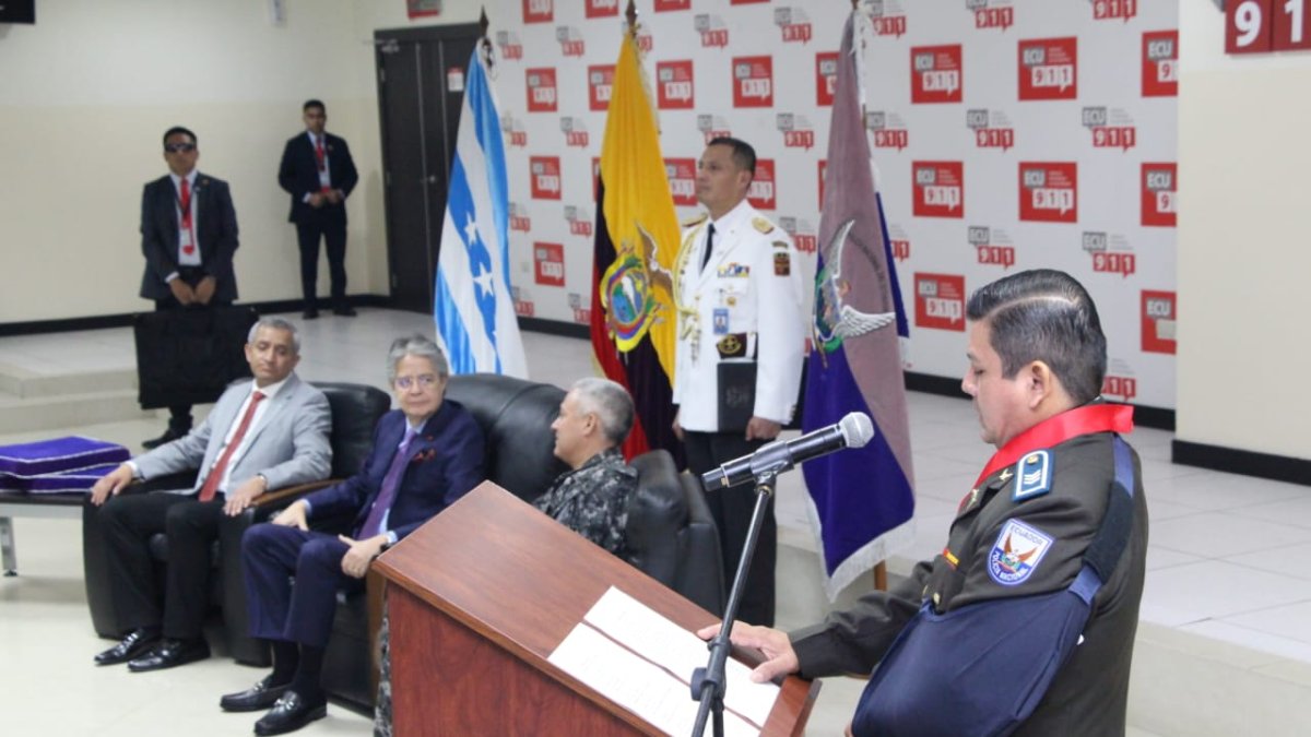 El uniformado, de 44 años, labora en la unidad de delitos contra la vida