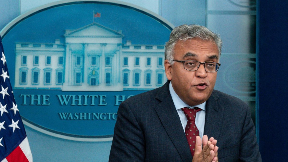 El coordinador gubernamental de respuesta a la covid-19, Ashish Jha.