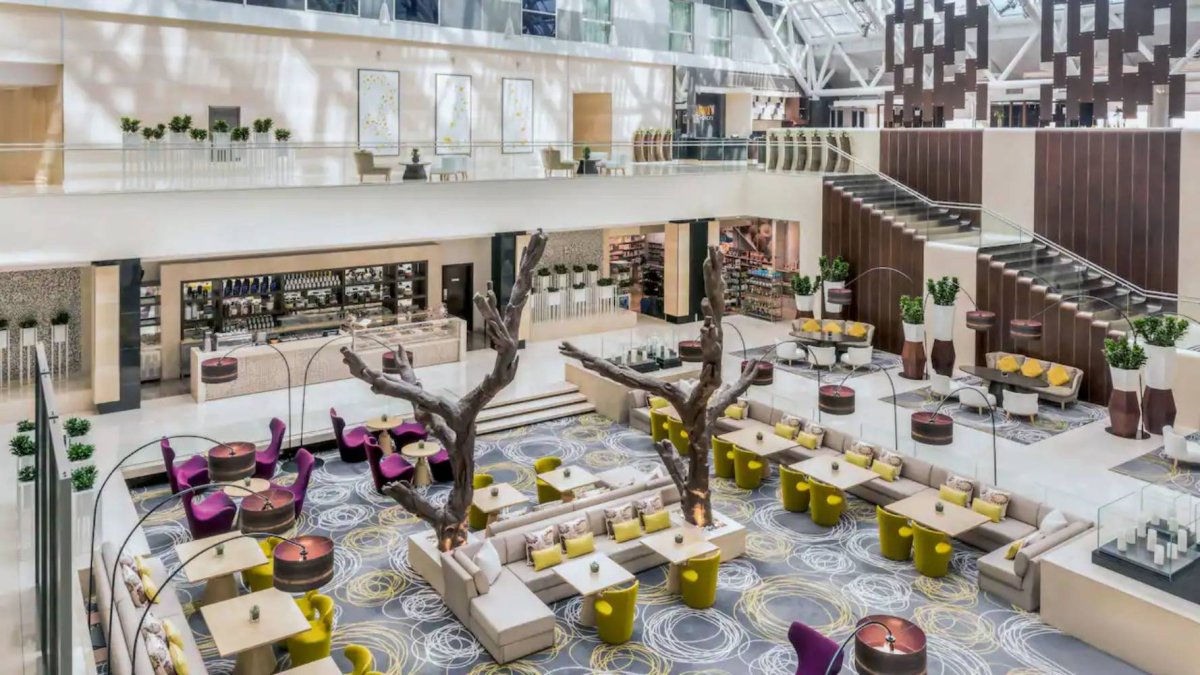 El Hyatt Oryx Regency está entre los hoteles más lujosos de Qatar. Cuenta con modernas instalaciones.