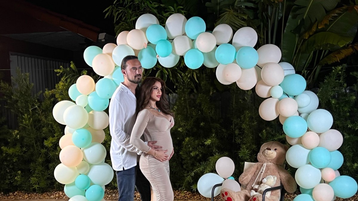 José Daniel con su esposa..