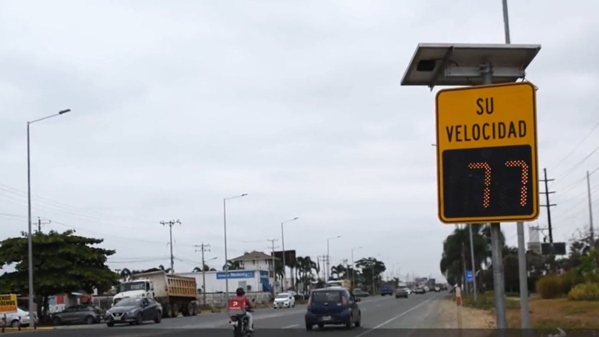 Radares. Entre los kilómetros 2 y 3 fueron colocados los dos radares.