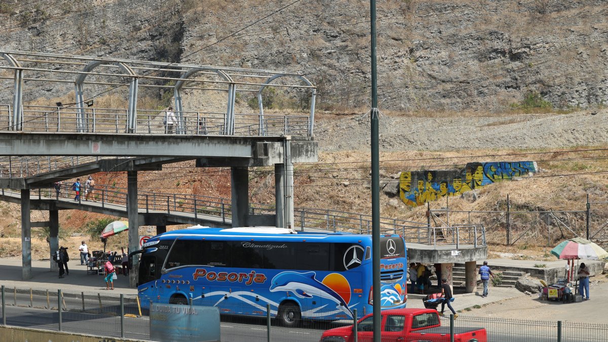 Zona. En este terreno de la vía Perimetral, cerca de la Universidad del Pacífico, se pretende levantar la terminal satélite vía a la costa, pero el proceso no está adjudicado.
