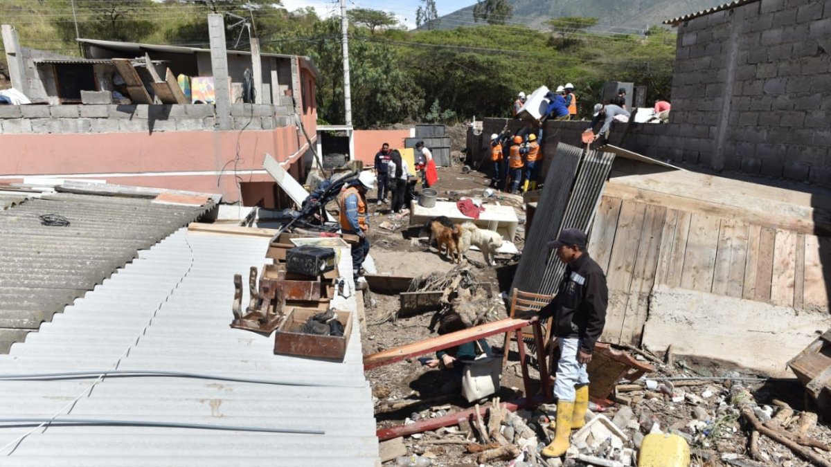 Lodo, lágrimas y destrucción dejó la lluvia en Santa Clara del Común