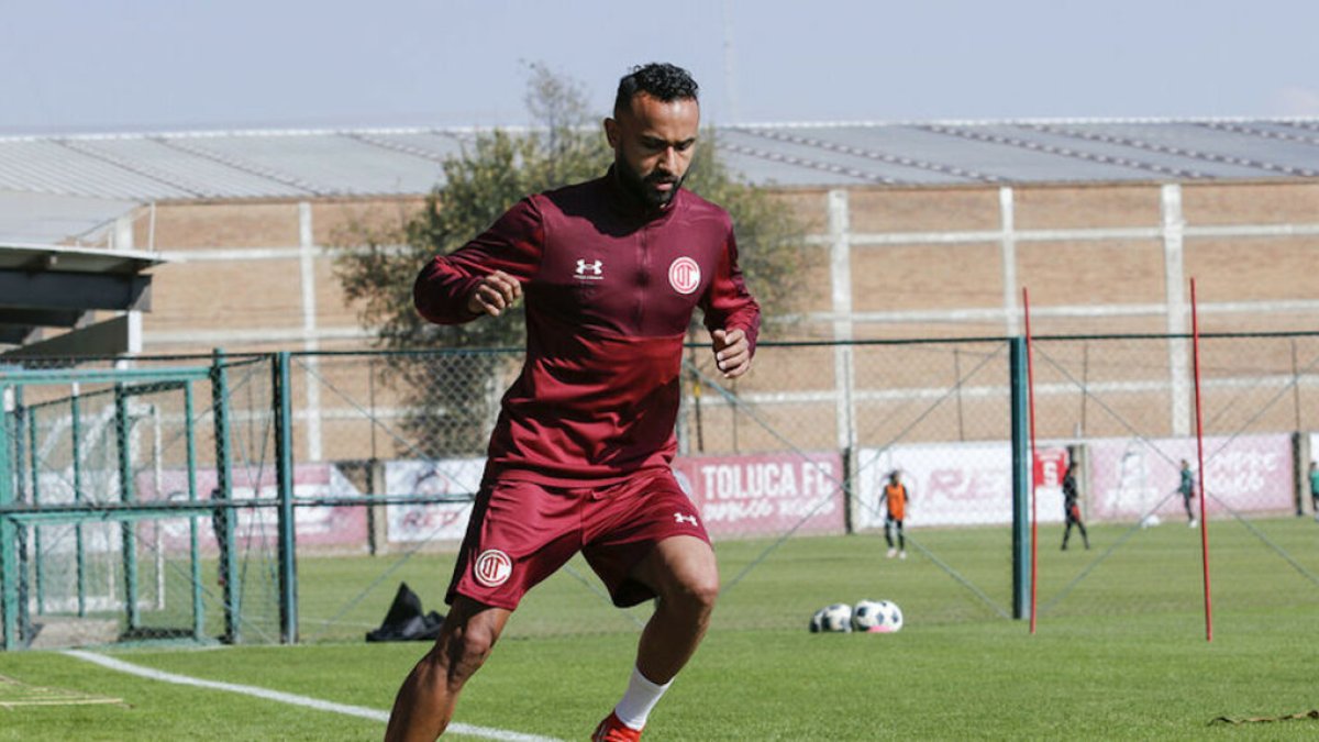 Jordan Sierra, jugador ecuatoriano que milita en el Toluca.