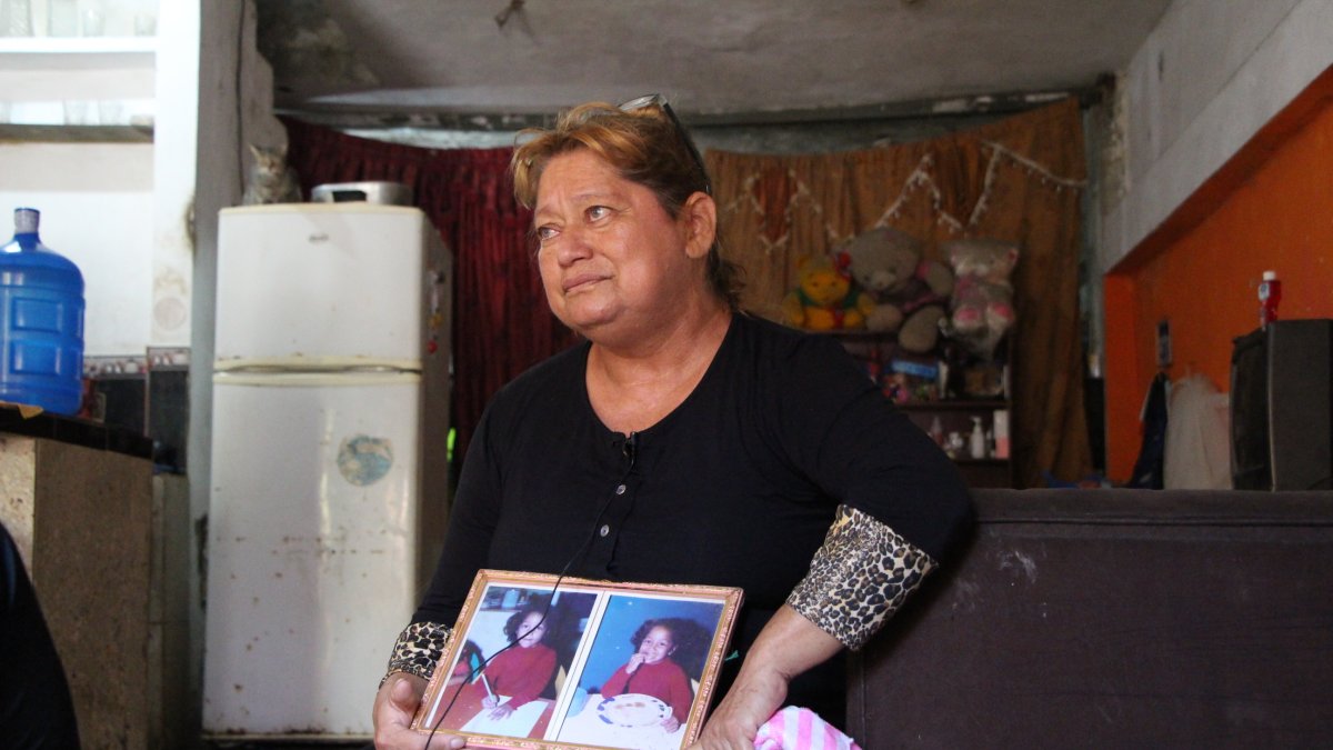 Gardenia Gómez, madre de Saraí Llanos, espera poder viajar a Estados Unidos para ver personalmente el cadáver y reconocer si es o no su hija.
