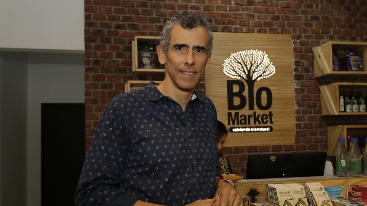 El sepelio del expresentador será este miércoles en el camposanto Parques de la Paz.