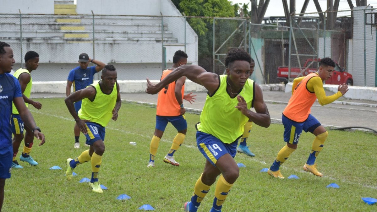 Los dirigidos por Luis Tenorio Rivas trabajan motivados por seguir haciendo historia en el torneo.
