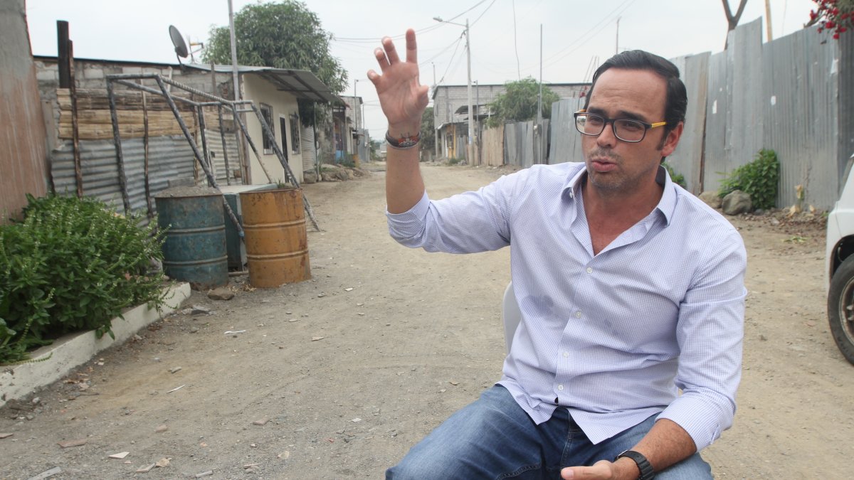 Mensaje. Duart anunció su precandidatura y detalló sus objetivos como promesa de campaña.