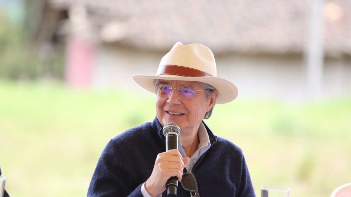 El presidente hizo el anuncio durante un recorrido por Carchi