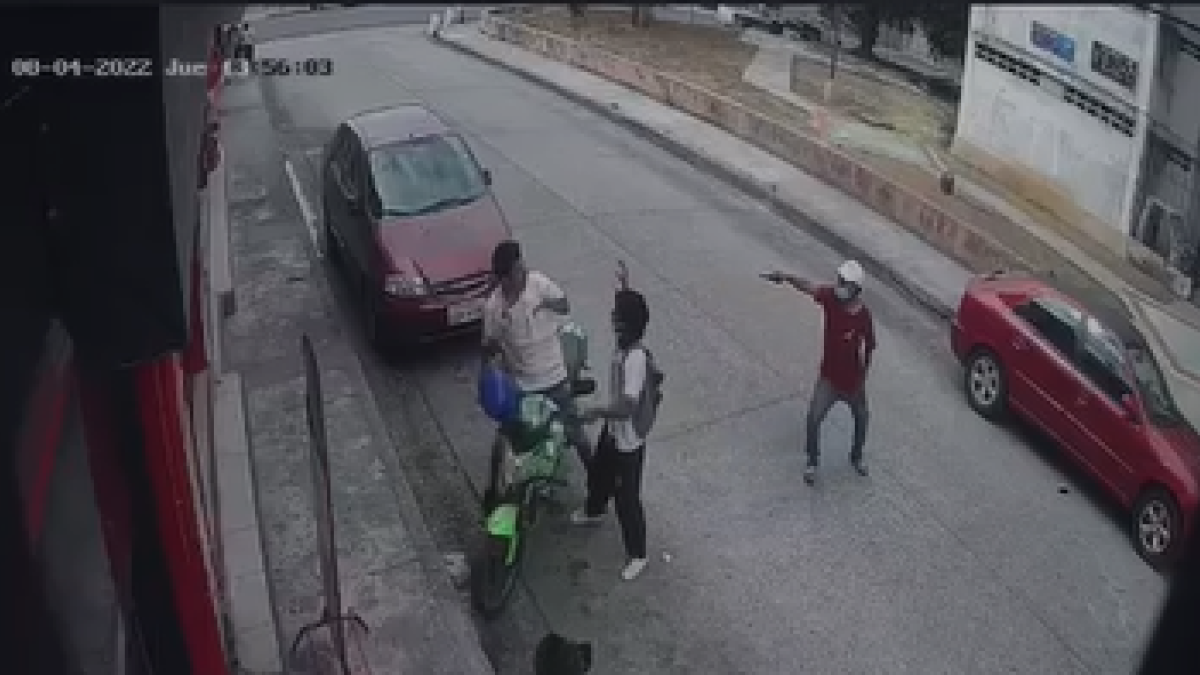 Cámaras de seguridad de un local cercano grabaron el robo