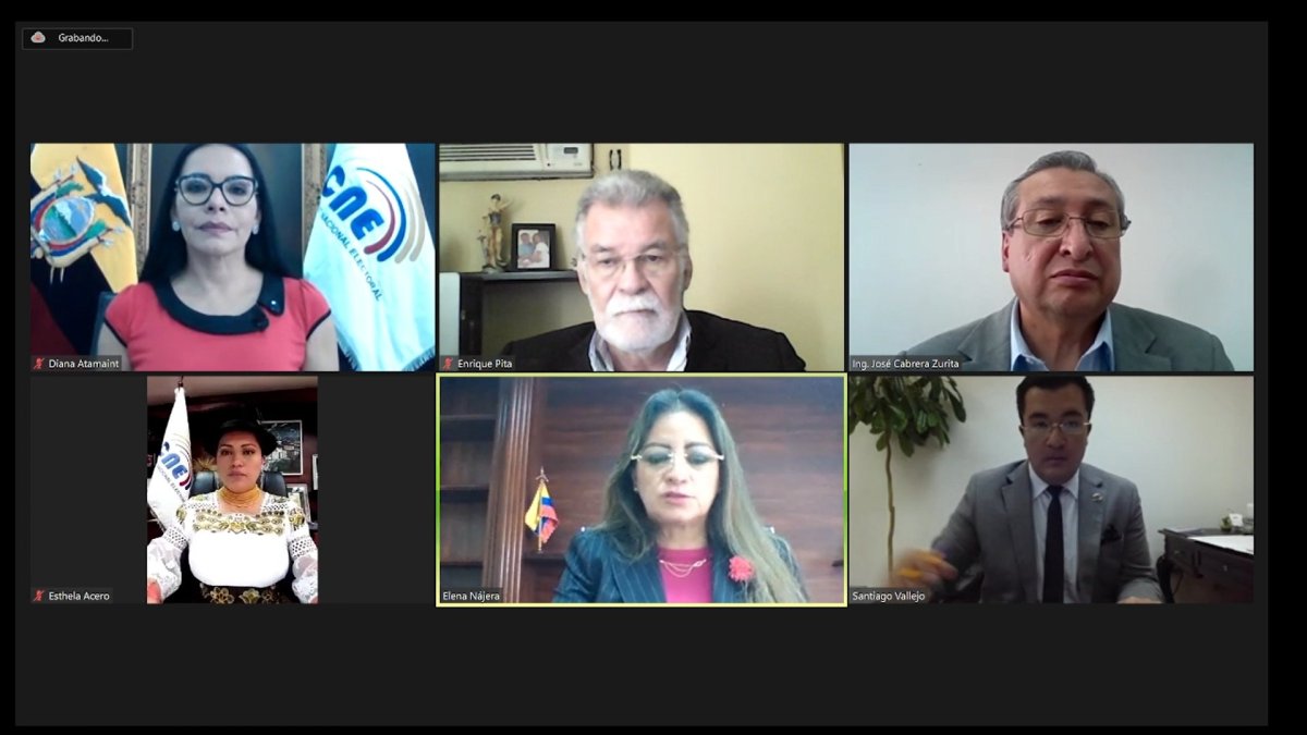 El organismo electoral se reunió de forma virtual la noche del 4 de agosto para aprobar el límite del gasto electoral.