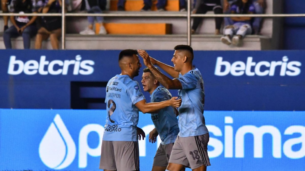 Al momento, el Bombillo suma 10 puntos y solo es superado en la tabla por el líder Aucas, que tiene mejor gol diferencia.