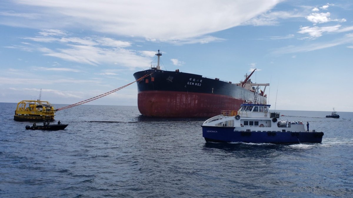 La empresa pública renta sus embarcaciones para ofrecer sus servicios.