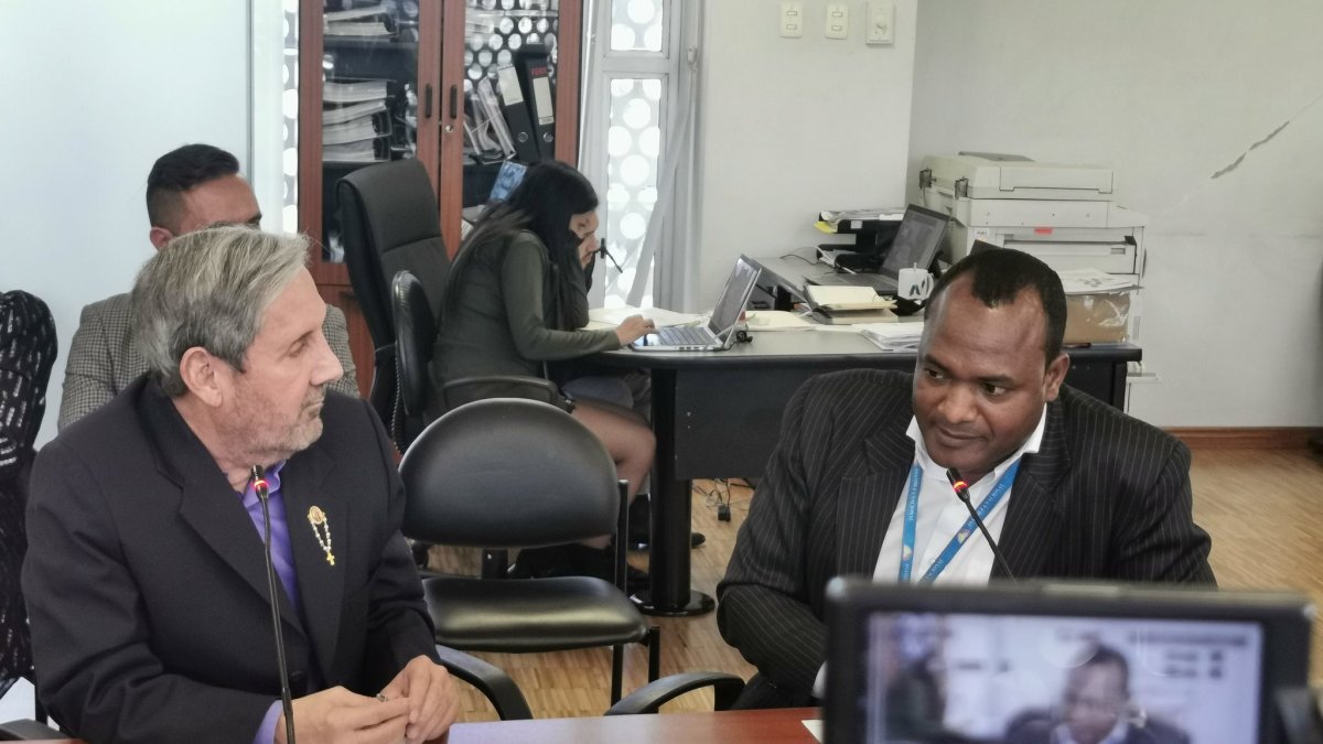 El exgerente de Petroecuador, Ítalo Cedeño, asistió a la convocatoria de la Comisión de Participación.