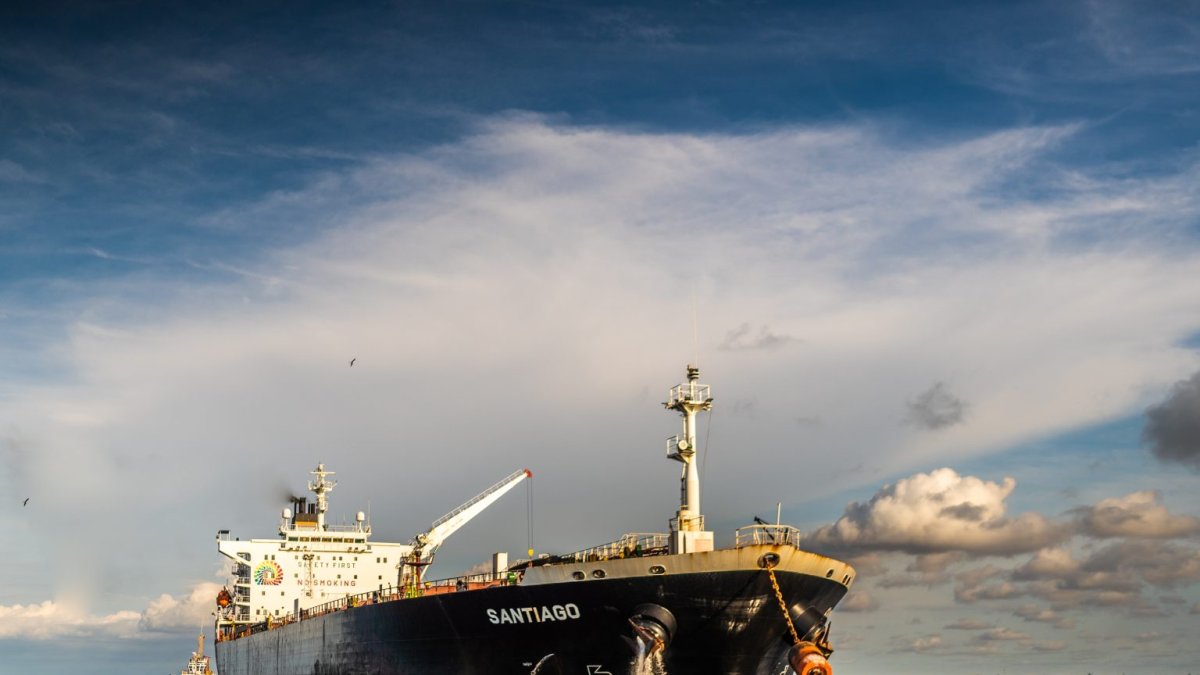 Viaje.- Una de las embarcaciones de la Flota Petrolera Ecuatoriana.