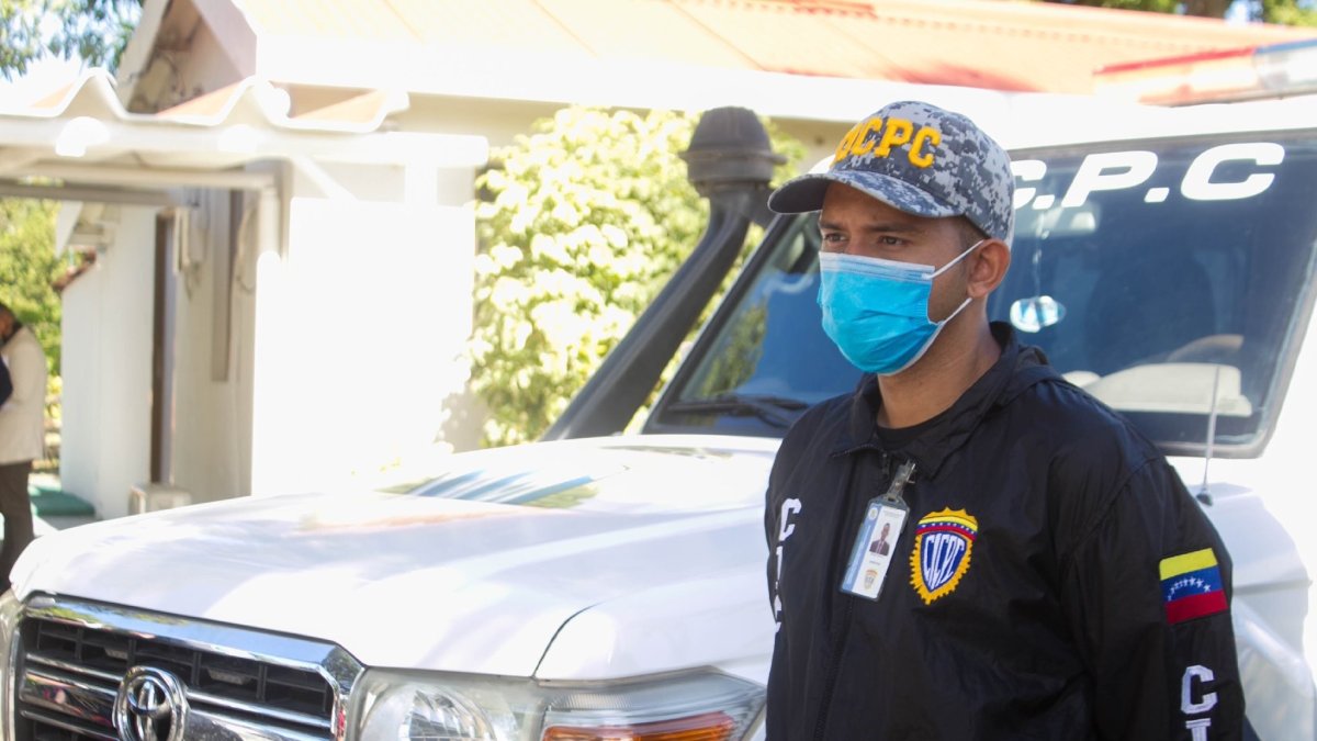 Un agente del Cuerpo de Investigaciones Científicas Penales y Criminalísticas, la policía judicial de Venezuela
