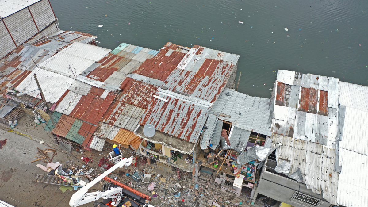 Toma aérea de la zona afectada por la explosión.
