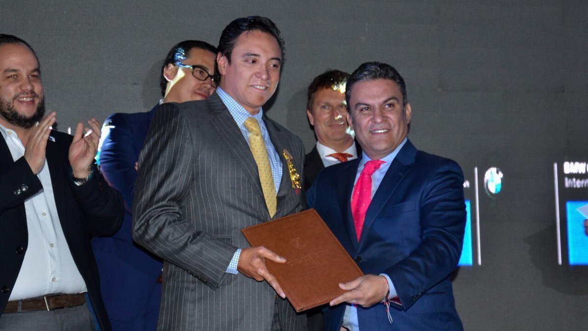 Chérrez fue condecorado en el Gobierno de Rafael Correa.