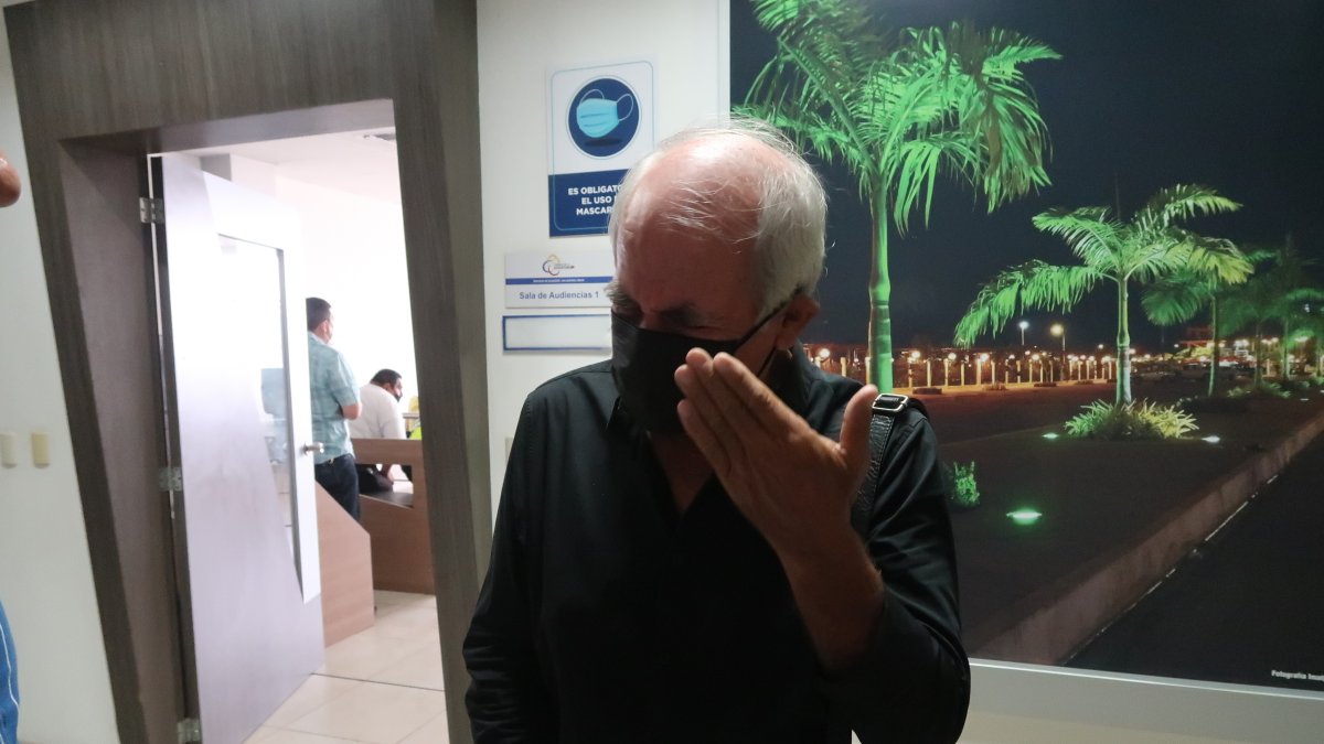 Figura. Gonzalo Jaramillo, padre de Santiago, clama por justicia.