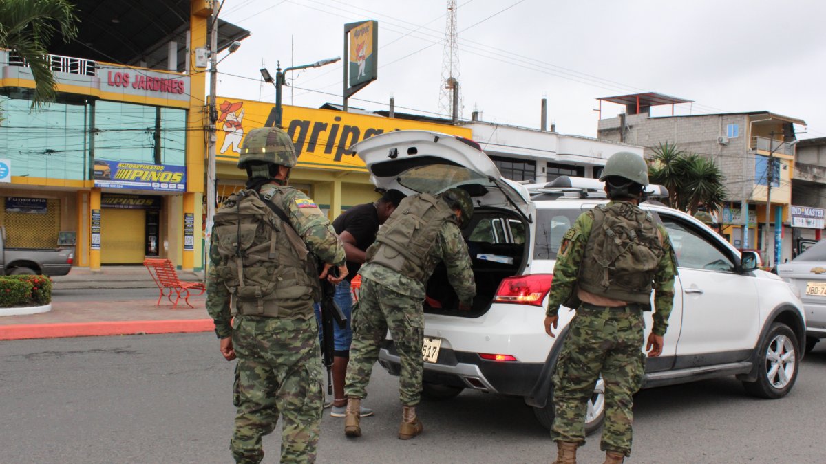 Revisión. La tarea conjunta está desde junio en la provincia verde para controlar la criminalidad.