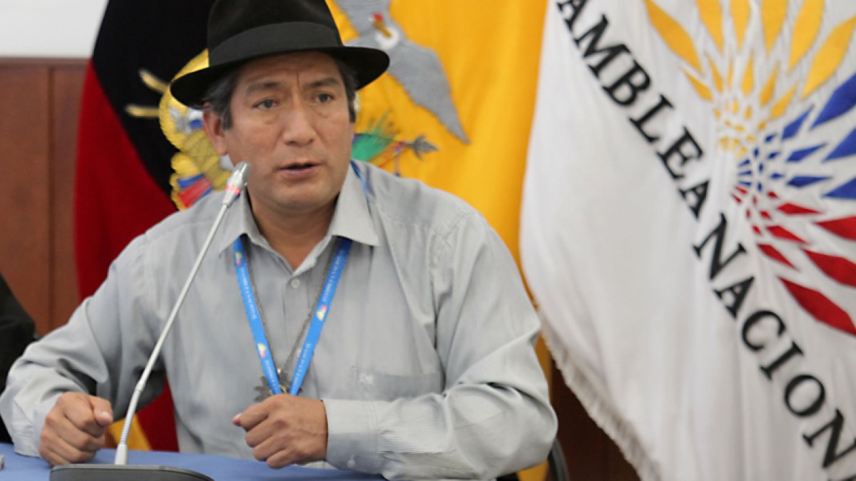 Postura. El exprefecto de Zamora Chinchipe señala el proceso de juicio político como una forma de 