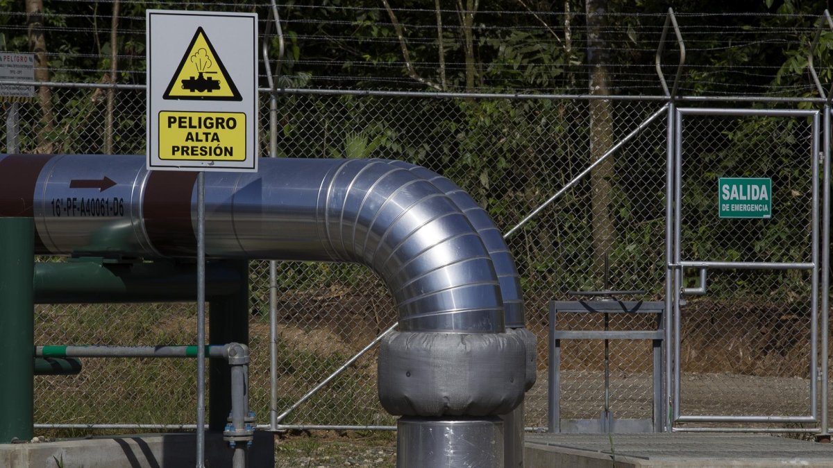 Vista de una instalación petrolera en la provincia de Orelllana, Amazonía (Ecuador), en una fotografía de archivo.